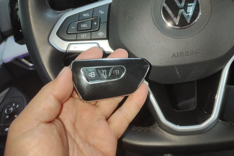 大众 高尔夫 2021款 280TSI DSG Pro中控内饰7001