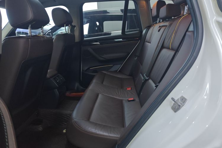 宝马X3(进口) 2014款 xDrive20i X设计套装中控内饰21