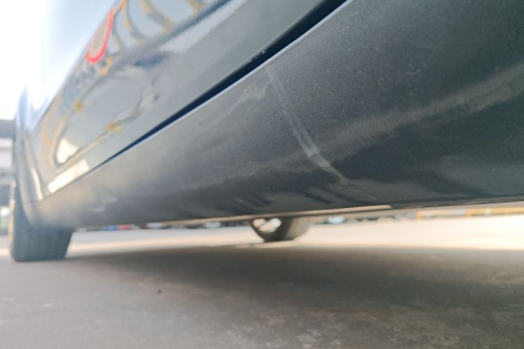 特斯拉 Model Y 2021款 标准续航后驱版局部细节9001