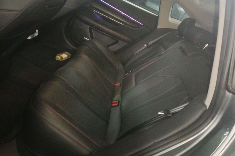 小鹏P7 2020款 670N中控内饰7004