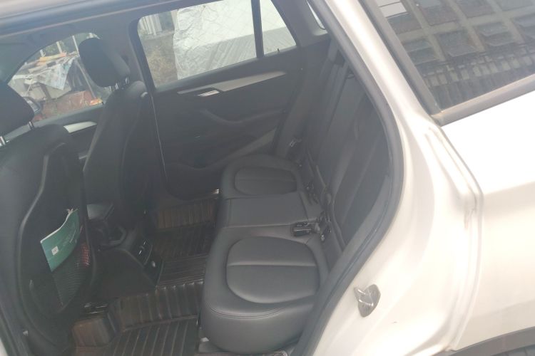 宝马X1 2018款 sDrive18Li 时尚型中控内饰21