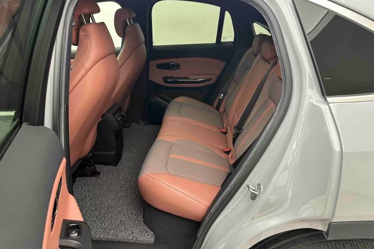 蔚来EC6 2020款 430KM 运动版中控内饰21