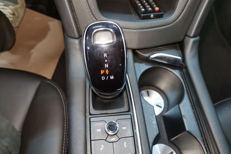 凯迪拉克XT6 2021款 2.0T 六座四驱风尚型局部细节18