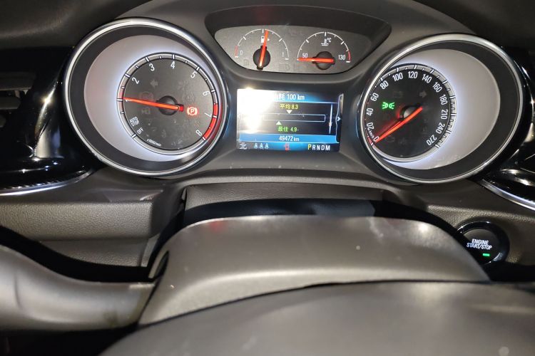 别克 君威 2019款 20T 精英型 国VI中控内饰15