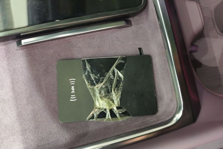 小鹏P7 2025款 702 长续航 Ultra中控内饰7001