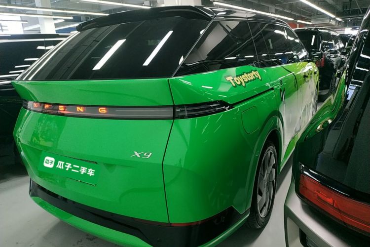 小鹏X9 2024款 610长续航Max车身外观7