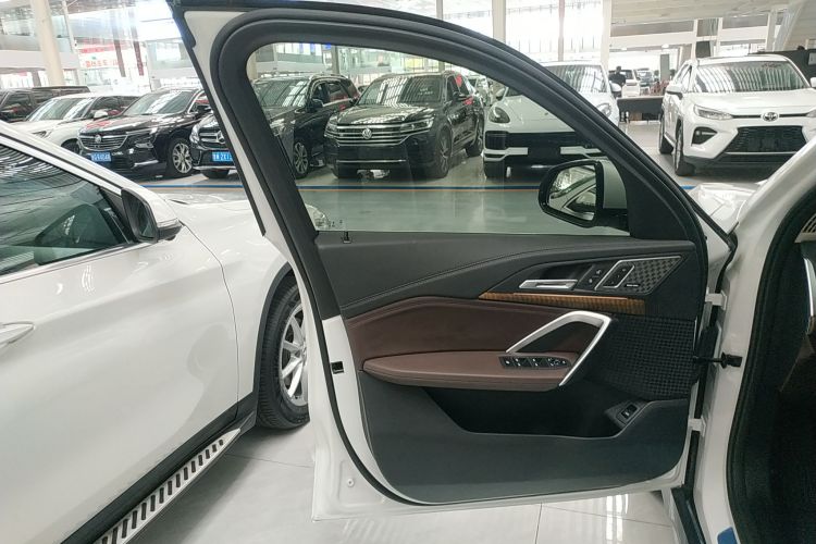 宝马X1 2023款 xDrive25Li X设计套装中控内饰47