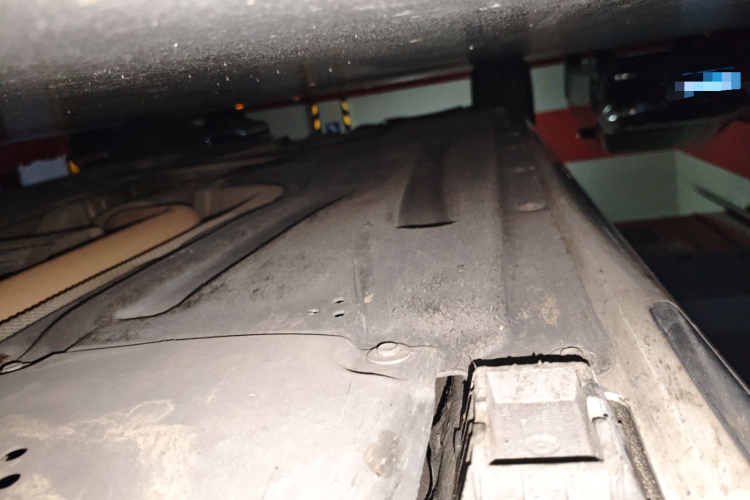 宝马3系 2020款 325Li M运动套装局部细节9001