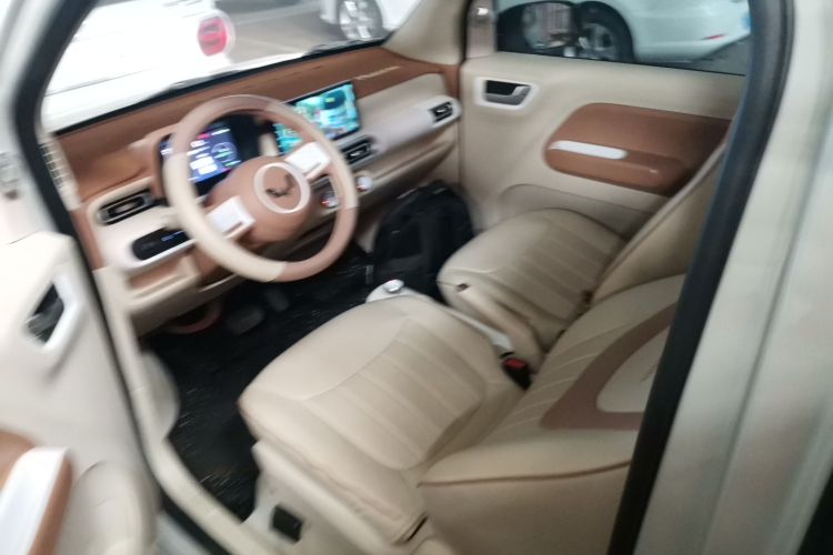 五菱汽车 宏光MINIEV 2024款 第三代 215km 青春版中控内饰19