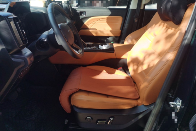 哈弗猛龙新能源 2024款 Hi4 102 Pro中控内饰19