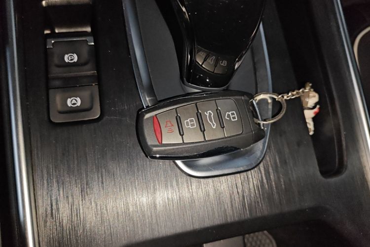 哈弗H6 2023款 国潮版 1.5T 自动冠军版中控内饰11