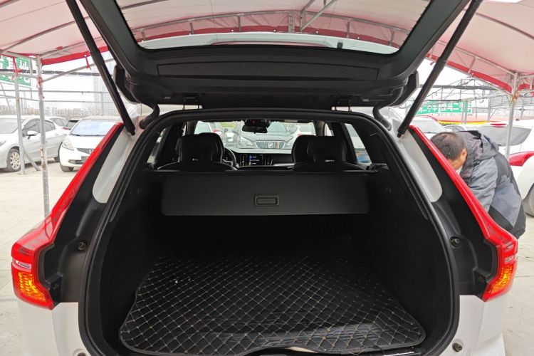 沃尔沃XC60 2021款 T5 四驱智逸运动版局部细节23