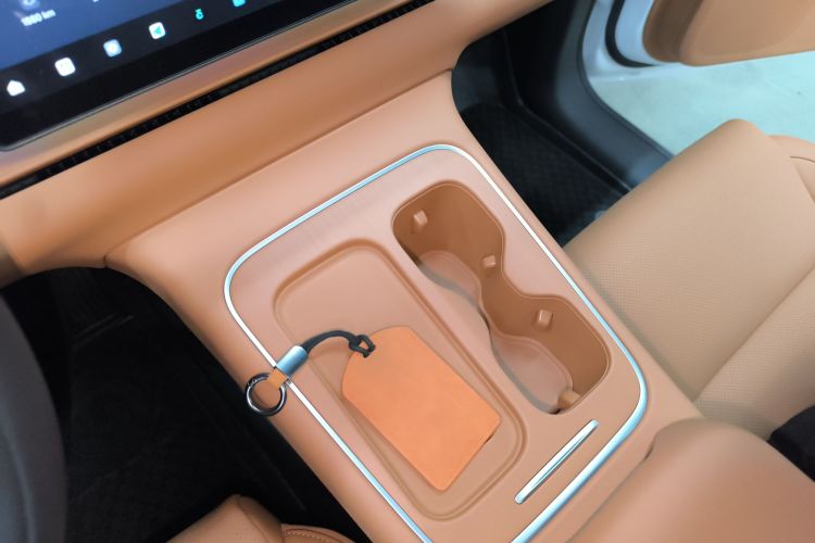 零跑汽车 零跑C10 2026款 210悦享版中控内饰18