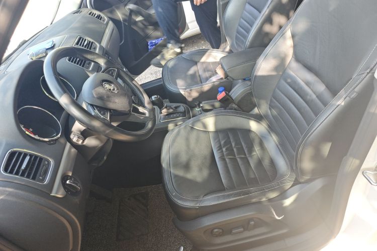 斯柯达 Yeti 2016款 1.8TSI DSG尊行版中控内饰19