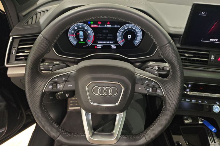 奥迪Q5L 2024款 45 TFSI 豪华动感型中控内饰13
