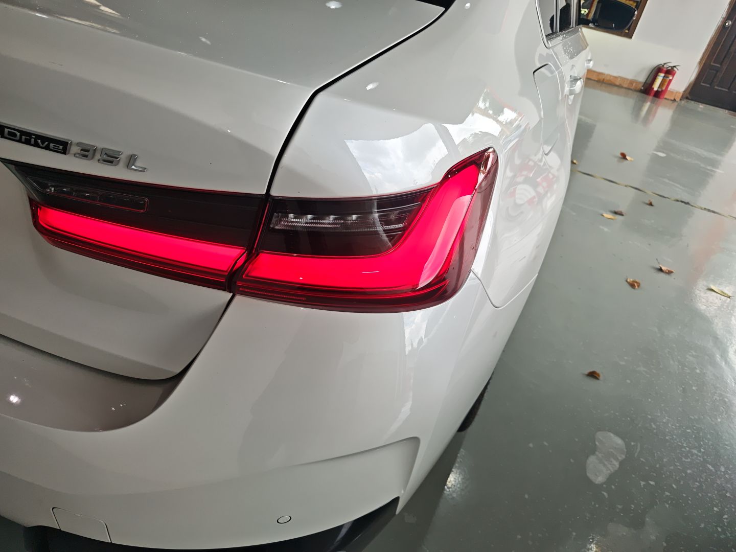 宝马i3 2024款 eDrive 35 L