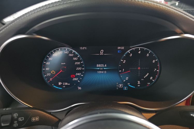 奔驰GLC 2020款 GLC 260 L 4MATIC 豪华型中控内饰14