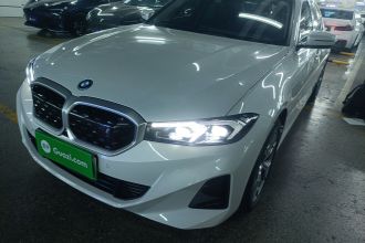 宝马i3 2024款 eDrive 35 L