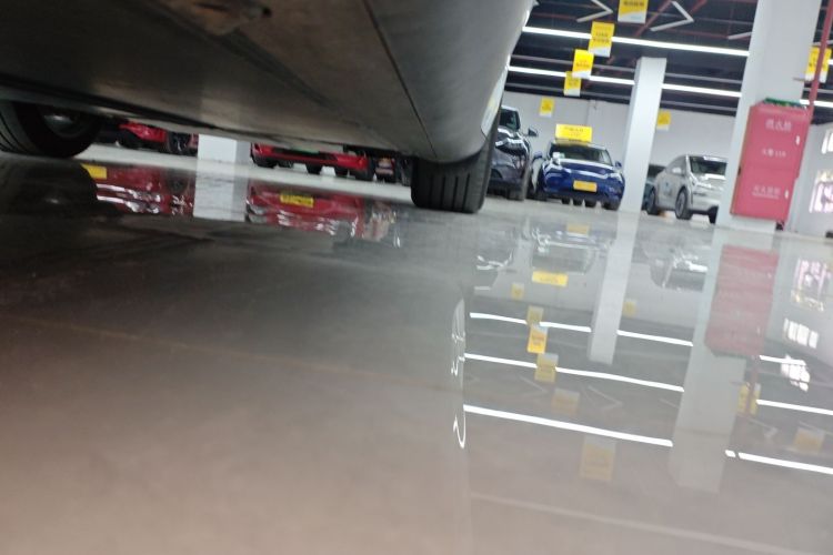 特斯拉 Model Y 2024款 后轮驱动版局部细节9001