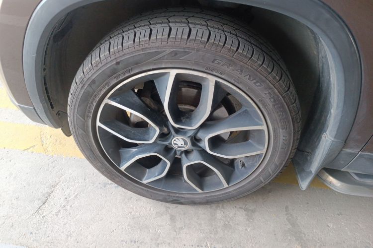 斯柯达 柯迪亚克 2018款 TSI330 7座两驱豪华优享版车身外观6007