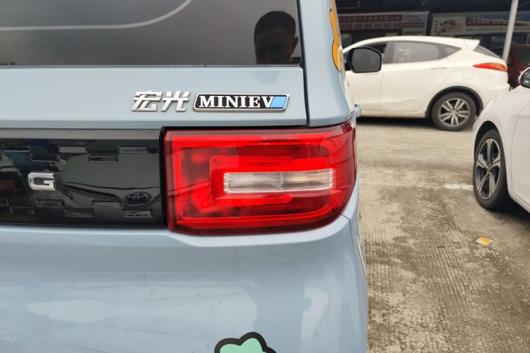 五菱汽车 宏光MINIEV 2022款 自在款 磷酸铁锂车身外观9