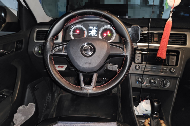 斯柯达 昕锐 2019款 1.5L 自动舒适版 国V中控内饰13