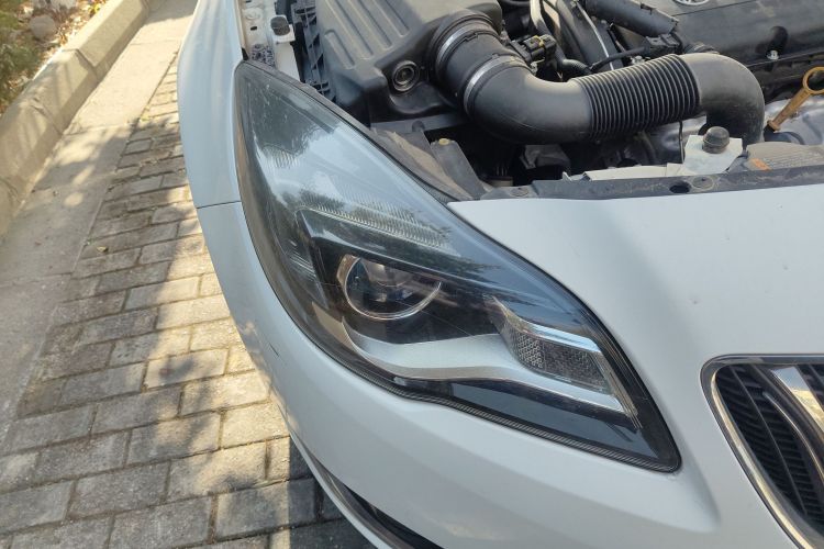 别克 君威 2015款 1.6T 领先技术型车身外观6006