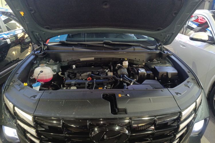 现代 2023款 途胜L 1.5T 自动两驱GLX精英版机舱底盘24