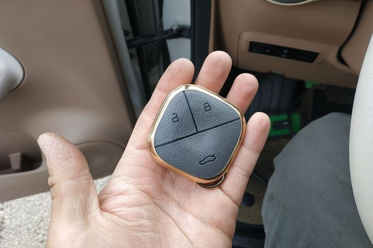 五菱汽车 宏光MINIEV 2025款 四门版 臻享+款中控内饰11