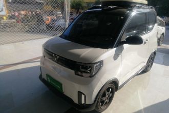 五菱汽车 宏光MINIEV 2022款 GAMEBOY 300km 玩乐款 磷酸铁锂