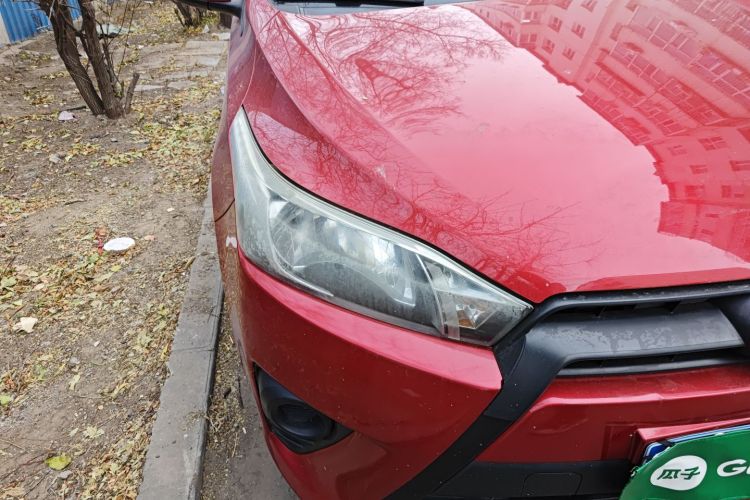 丰田 YARiS L 致炫 2014款 1.3E 自动魅动版车身外观8