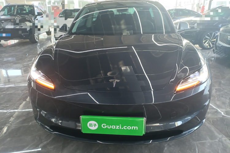 特斯拉 Model 3 2023款 后轮驱动版车身外观6001