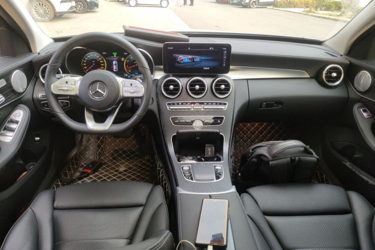 奔驰C级 2021款 C 260 L 运动星耀臻藏版中控内饰7002