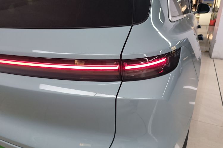 理想汽车 理想L6 2025款 Max 智能焕新版车身外观6006