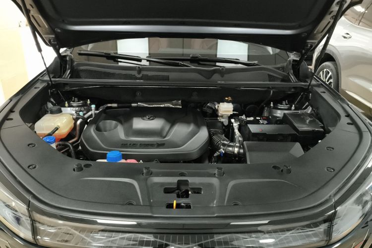 长安CS75 PLUS 2022款 第二代 1.5T 自动尊贵型机舱底盘24