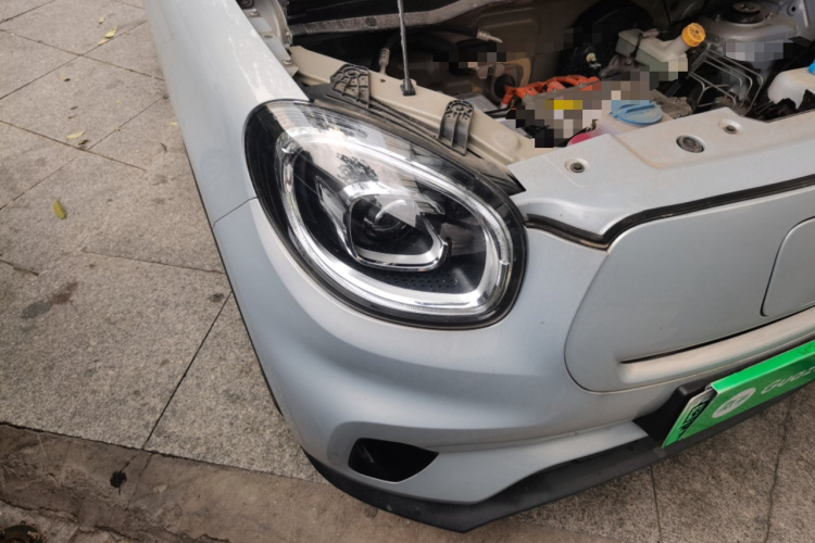 零跑汽车 零跑T03 2023款 200轻享版车身外观8