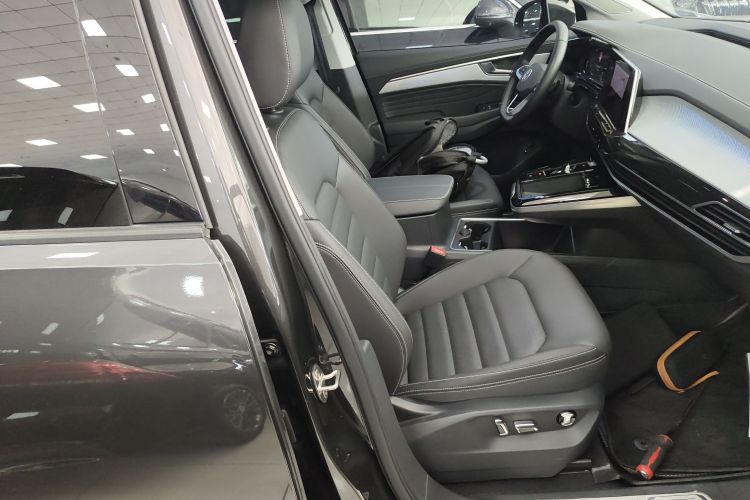 大众 揽境 2023款 改款 380TSI 四驱豪华佳境版Pro 7座局部细节41