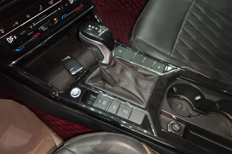 大众 帕萨特 2020款 改款 330TSI 豪华版 国VI局部细节18