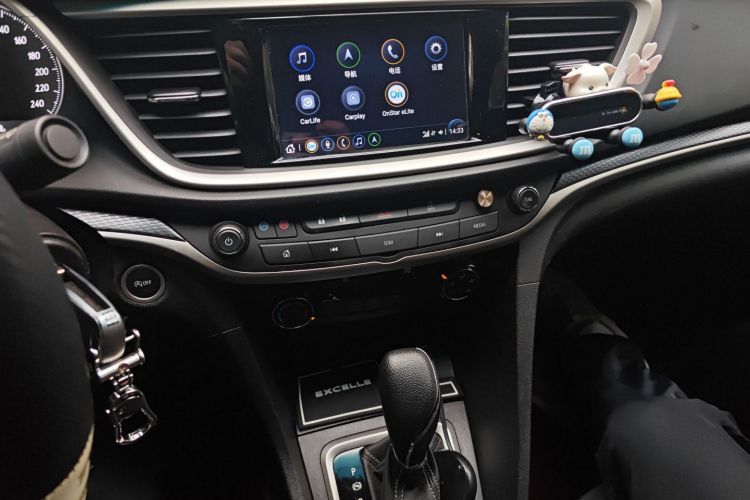 别克 英朗 2021款 典范 1.5L 自动精英型中控内饰16