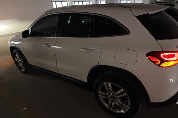 奔驰GLA 2023款 GLA 200车身外观6003