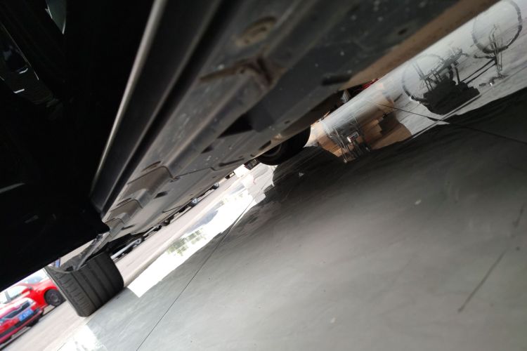 广汽传祺 传祺GS8 2022款 双擎系列 2.0TM 四驱尊贵版 （七座）局部细节9002