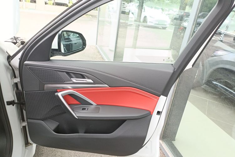 宝马X1 2024款 sDrive25Li M运动套装中控内饰42