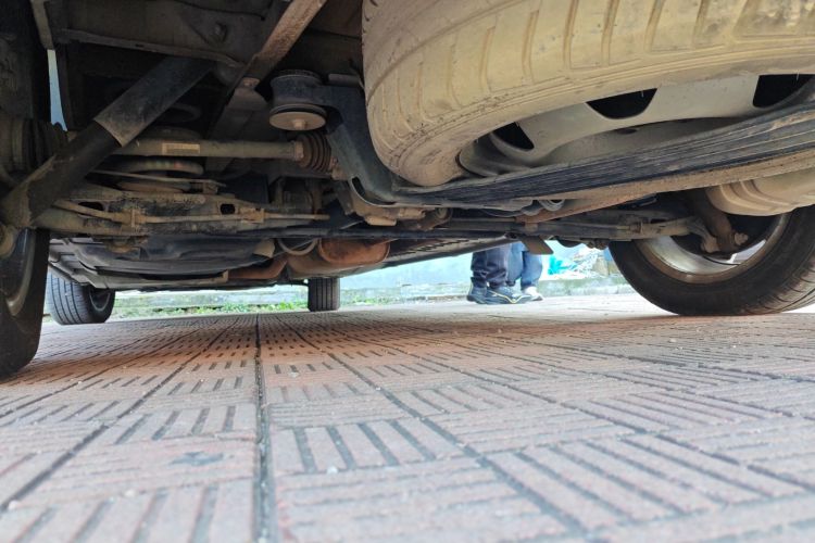 大众 凯路威 2018款 2.0TSI 四驱豪华版 7座局部细节9003