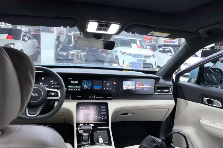 理想汽车 理想ONE 2021款 增程6座版中控内饰22