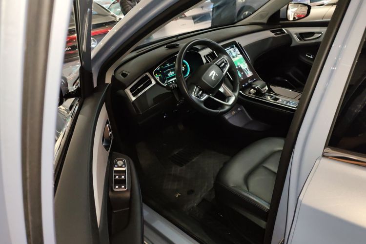 飞凡汽车 飞凡ER6 2021款 新动版 620km 智享版中控内饰20