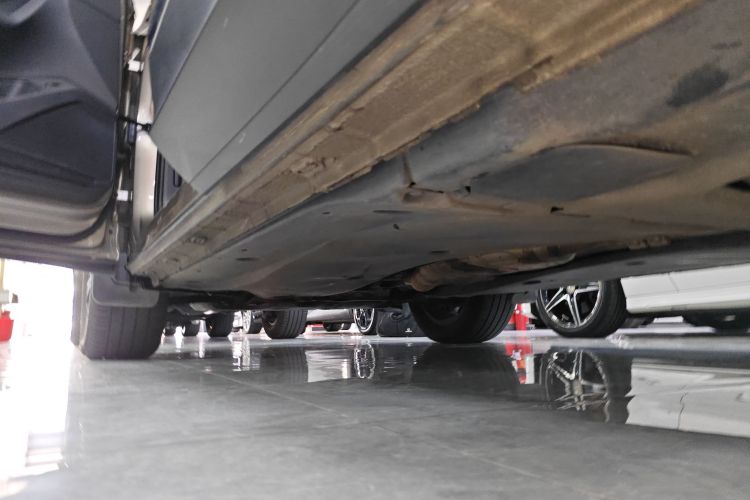 大众 途观L 2017款 380TSI 自动四驱豪华版局部细节9002