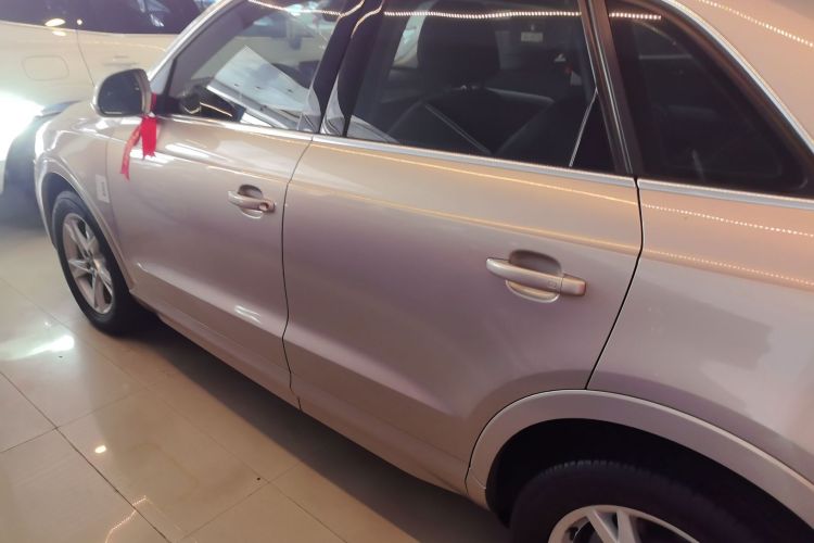 奥迪Q3 2018款 30周年年型 30 TFSI 时尚型车身外观6003