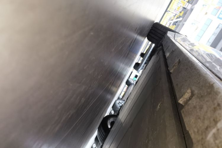 极氪001 2023款 WE版 100kWh局部细节9001