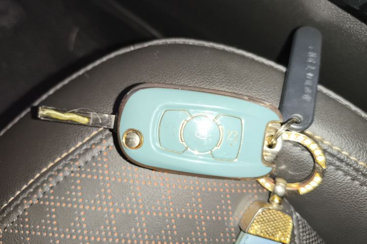 别克 威朗 2022款 Pro 533T 乐享版中控内饰11