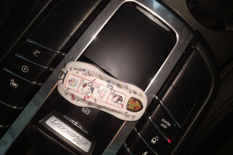 保时捷 2018款 Macan 2.0T中控内饰7001